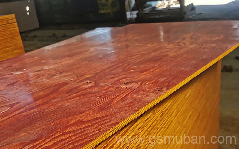 建筑模板多少錢(qián)一張？1米22×2米44的