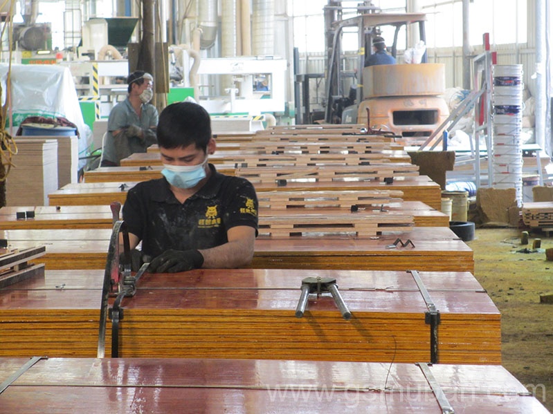 高樓用紅板價格表 建筑用紅板選購技巧