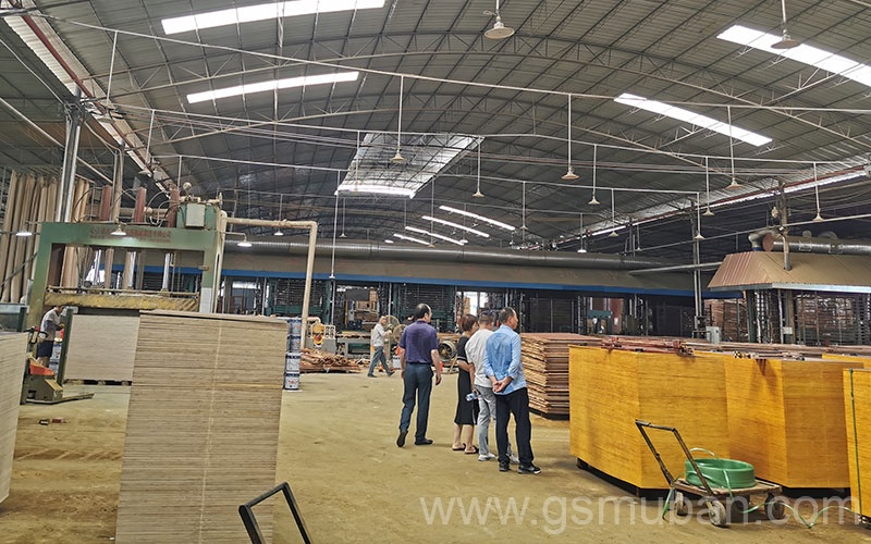 木模板使用技巧，助您完美施工！