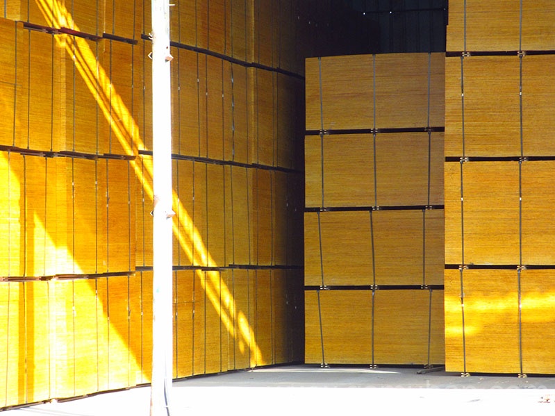 不同的材質(zhì)模板區(qū)別？廣西模板廠家電話